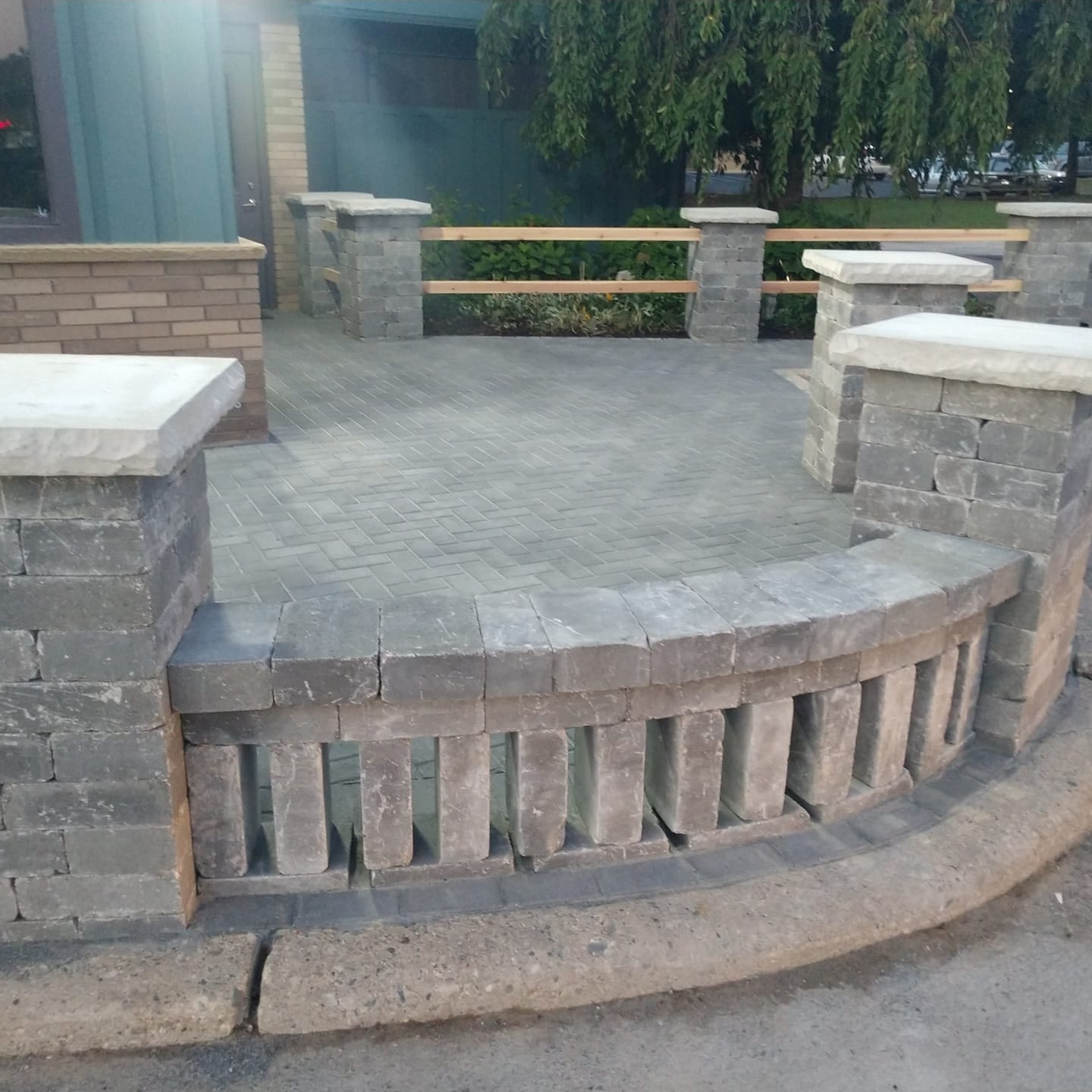 Brick Seating Bench Wall & Patio